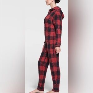 SKIMS Red and Black Textured Zip-Up